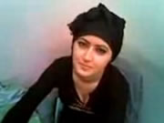 Arabische Hijab Girl Flashing